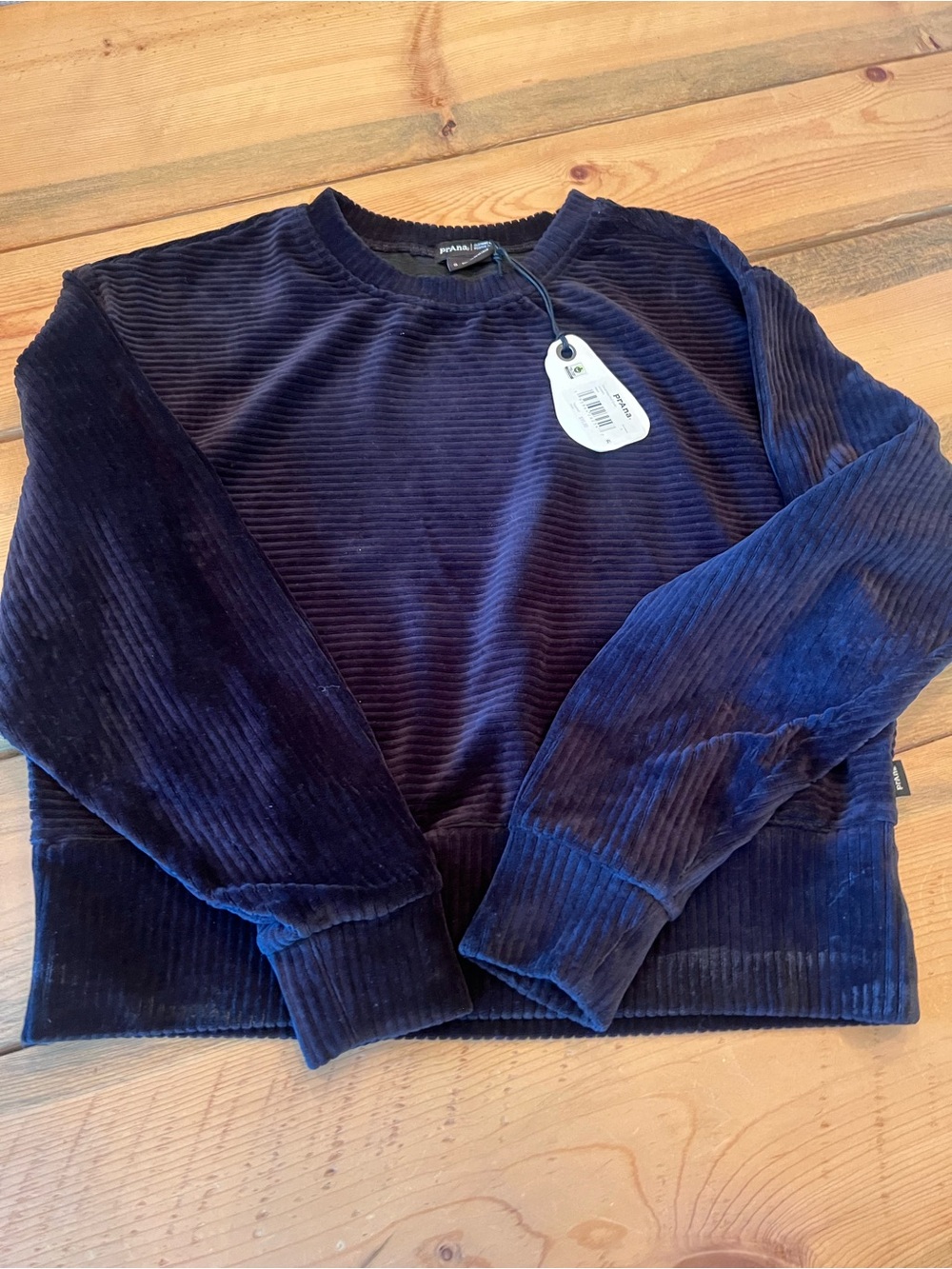 Prana Escambia Velour Pullover small - Picture 4 of 6